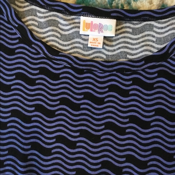 LuLaRoe Julia - Picture 2 of 2